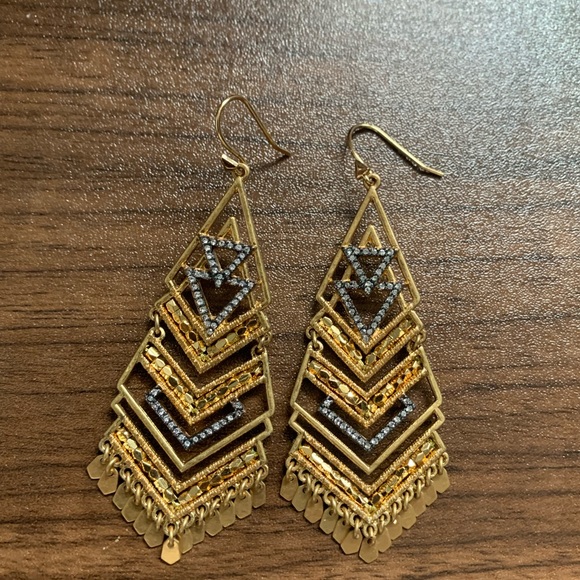 SSOLD tella and dot dangle earrings - Picture 2 of 4